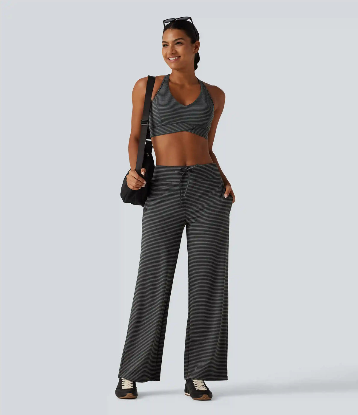 Mid Rise Stripe Straight Leg Yoga Pants with Pockets