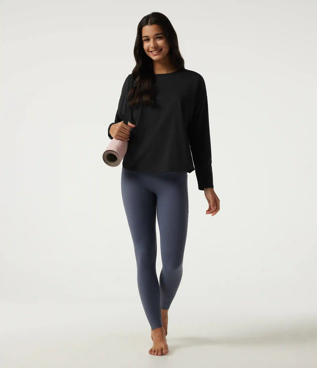 Scoop Neck Long Sleeve Cut Out Back Yoga Sports Top