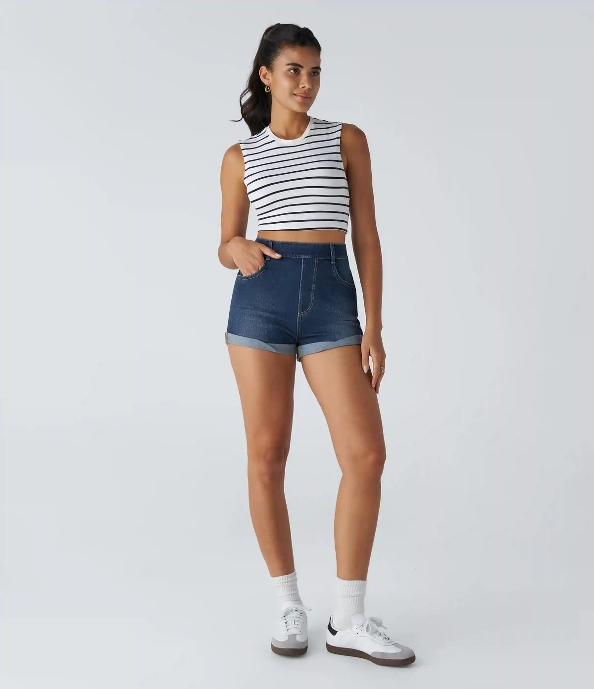 Halara Flex™ High Waisted Pockets Rolled Hem Washed Denim Casual Shorts