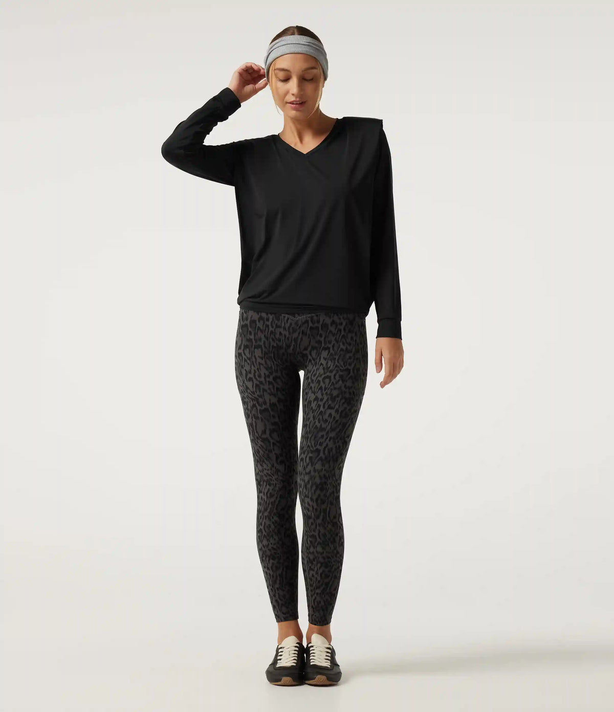 V Neck Long Sleeve Quick Dry Yoga Sports Top-UPF50+