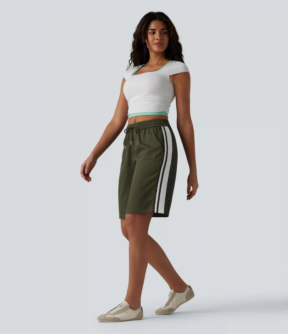 Mid Rise Drawstring Color Block Stripes Contrast Leopard Casual Baggy Bermuda Shorts 10'' with Pockets
