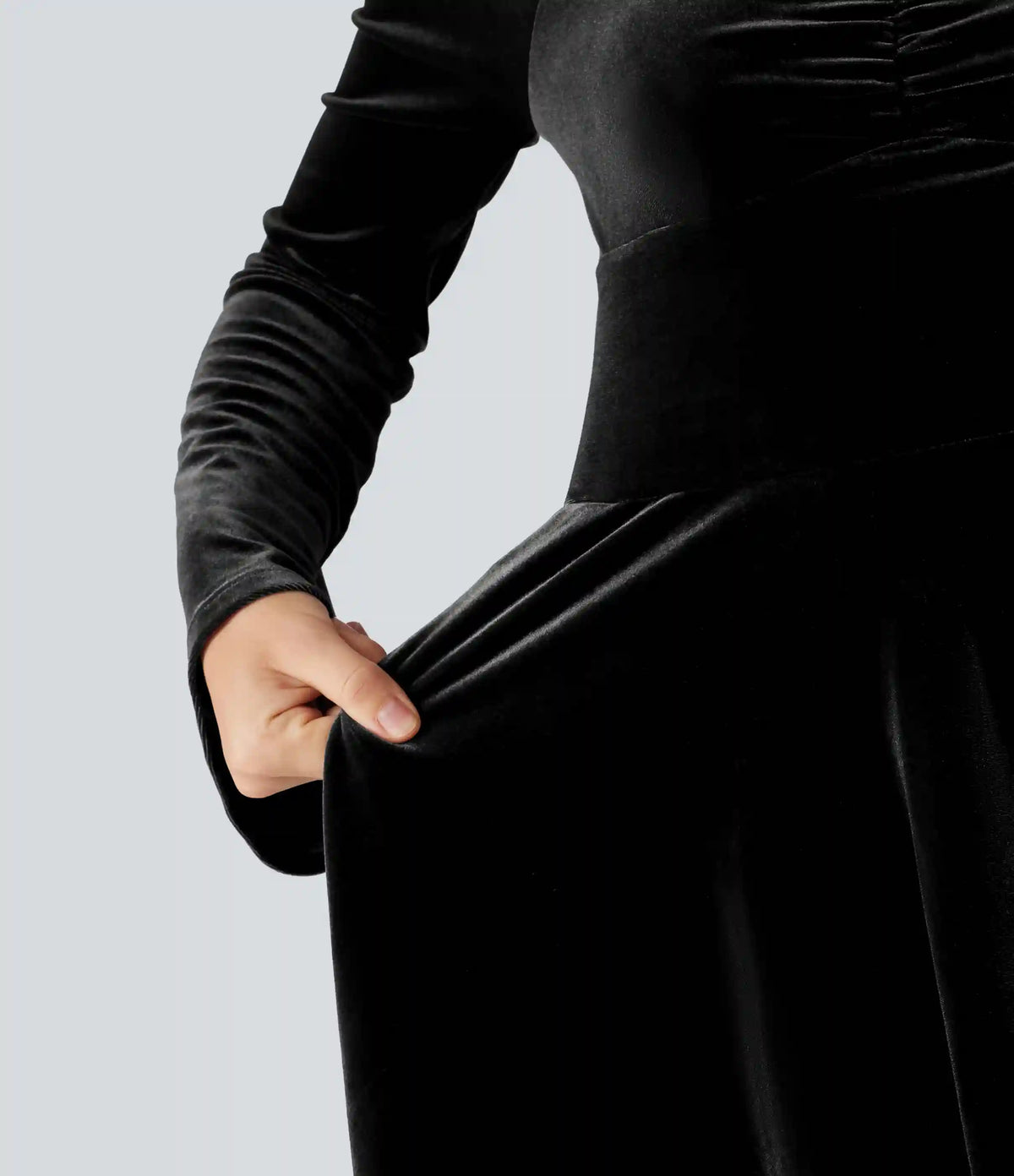 Diamond Collar Long Sleeve Ruched A-Line Velvet Mini Party Dress with Pockets