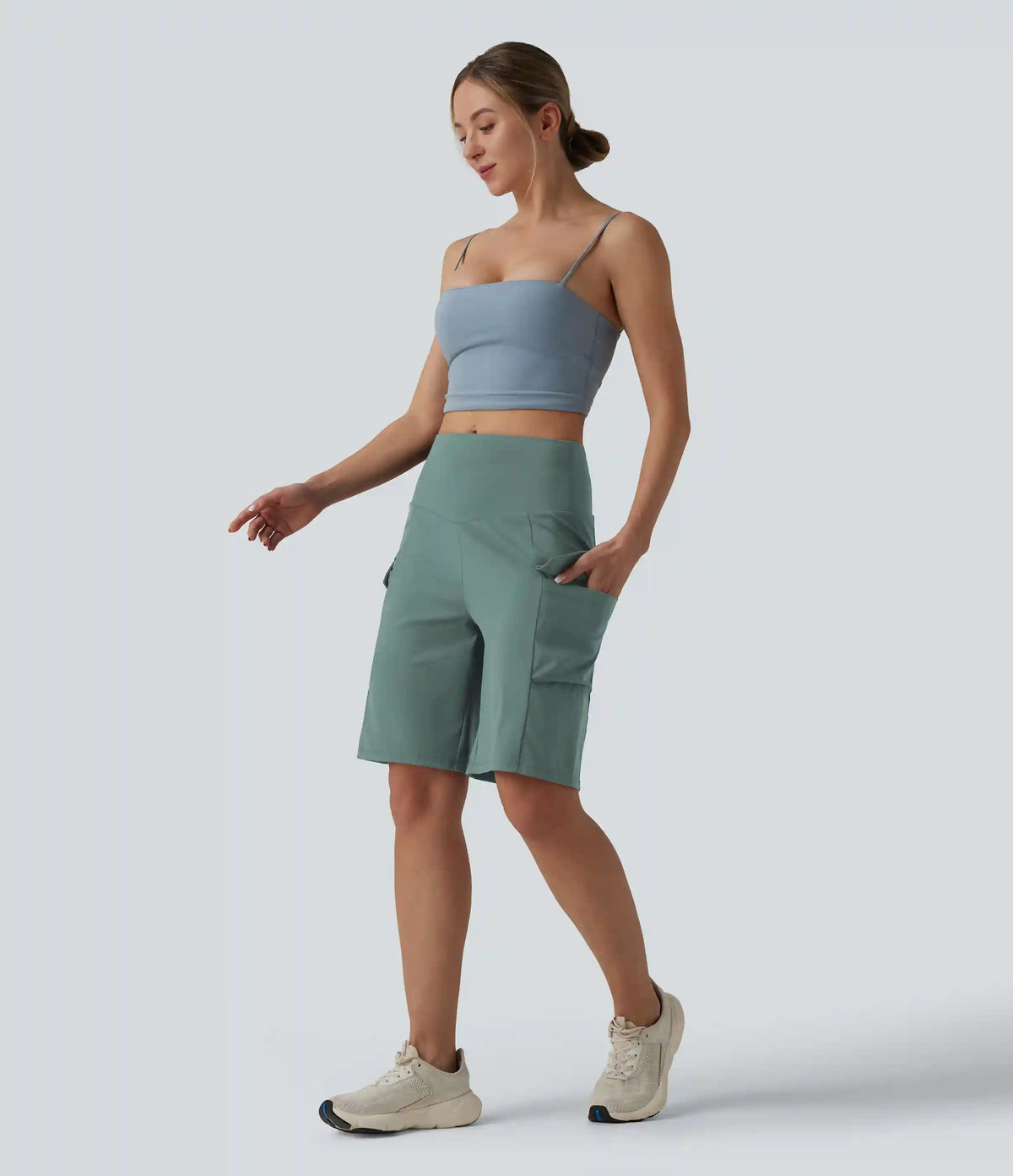 Mid Rise Cargo Yoga Baggy Shorts with Pockets