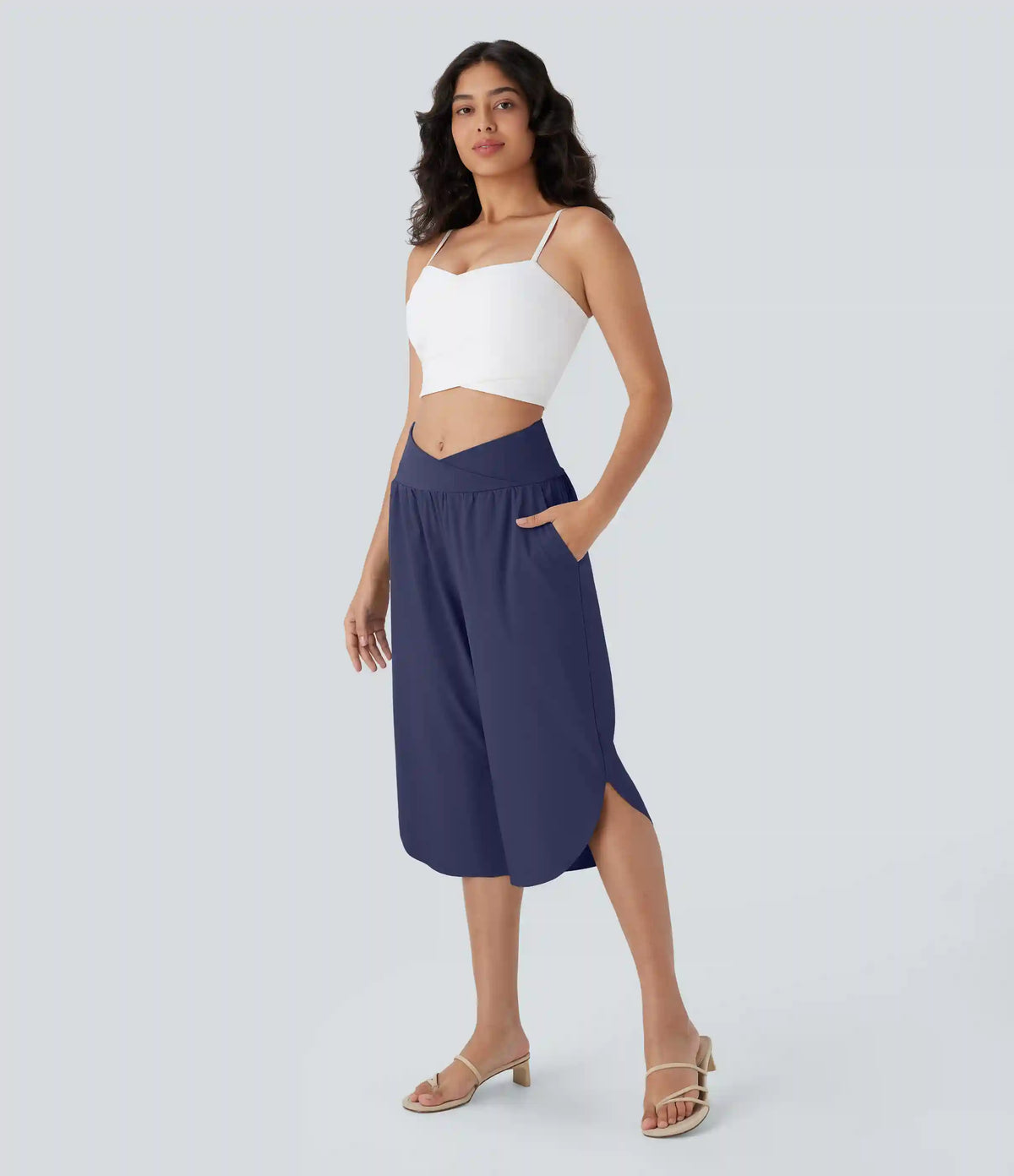 Breezeful™ High Waisted Crossover Pocket Quick Dry Capri Pants
