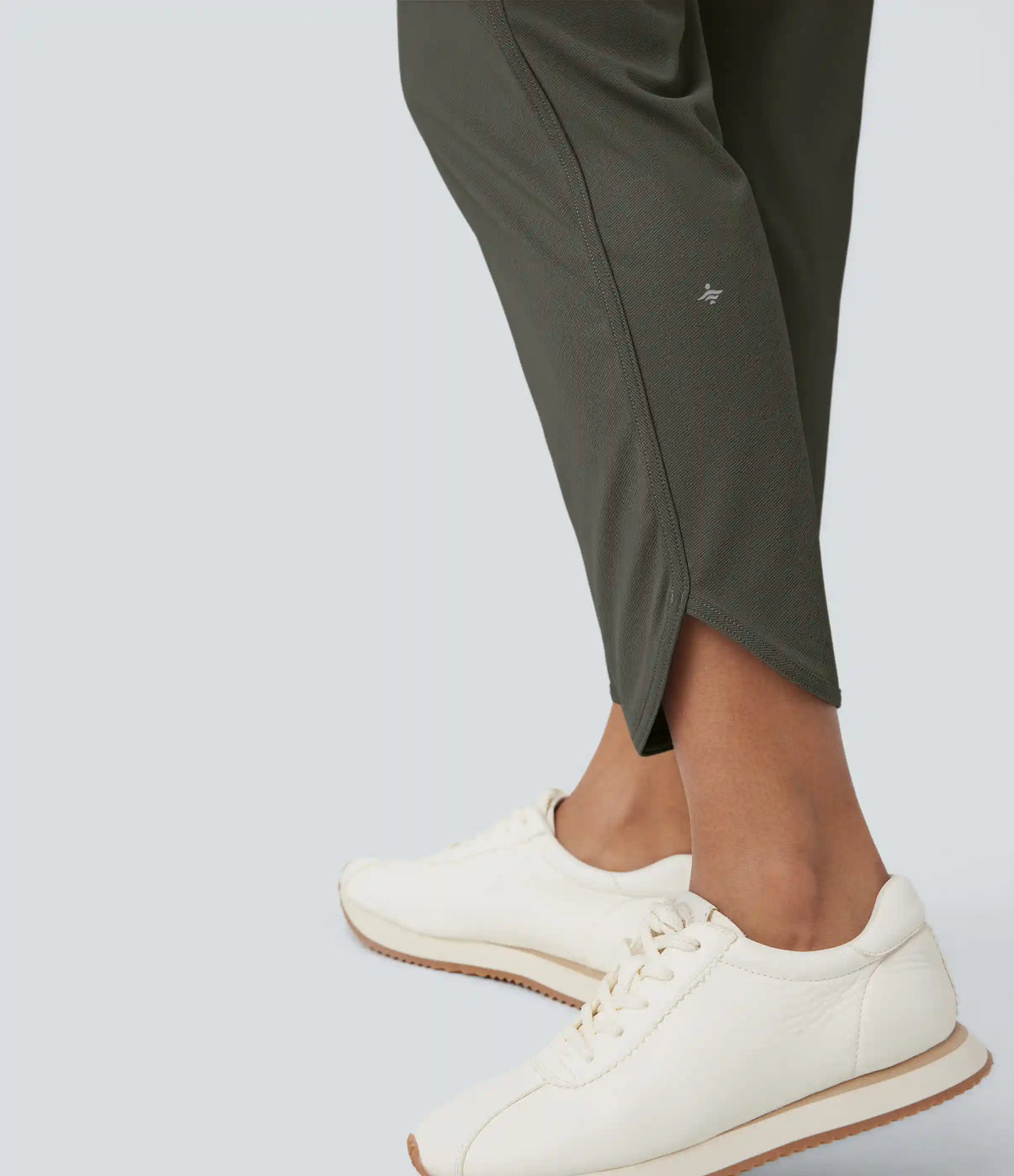 Mid Rise Drawstring Curved Hem Quick Dry Golf Tapered Pants with Pockets-UPF40+