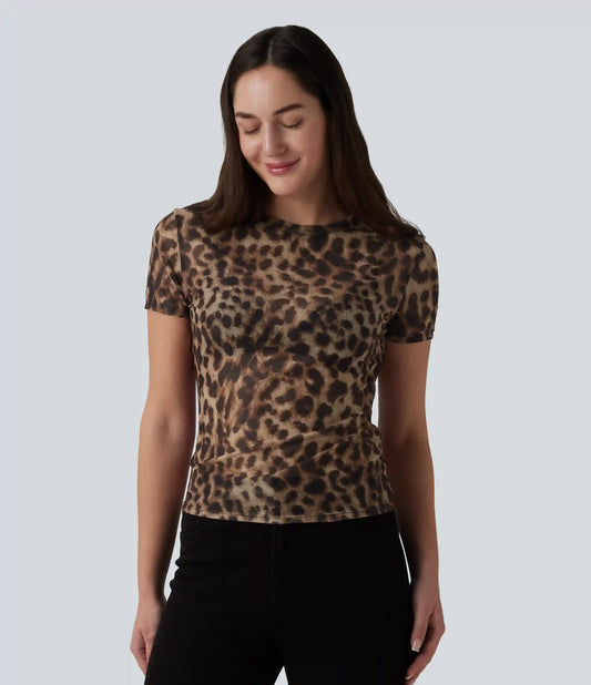 Round Neck Short Sleeve Leopard Print Casual T-Shirt