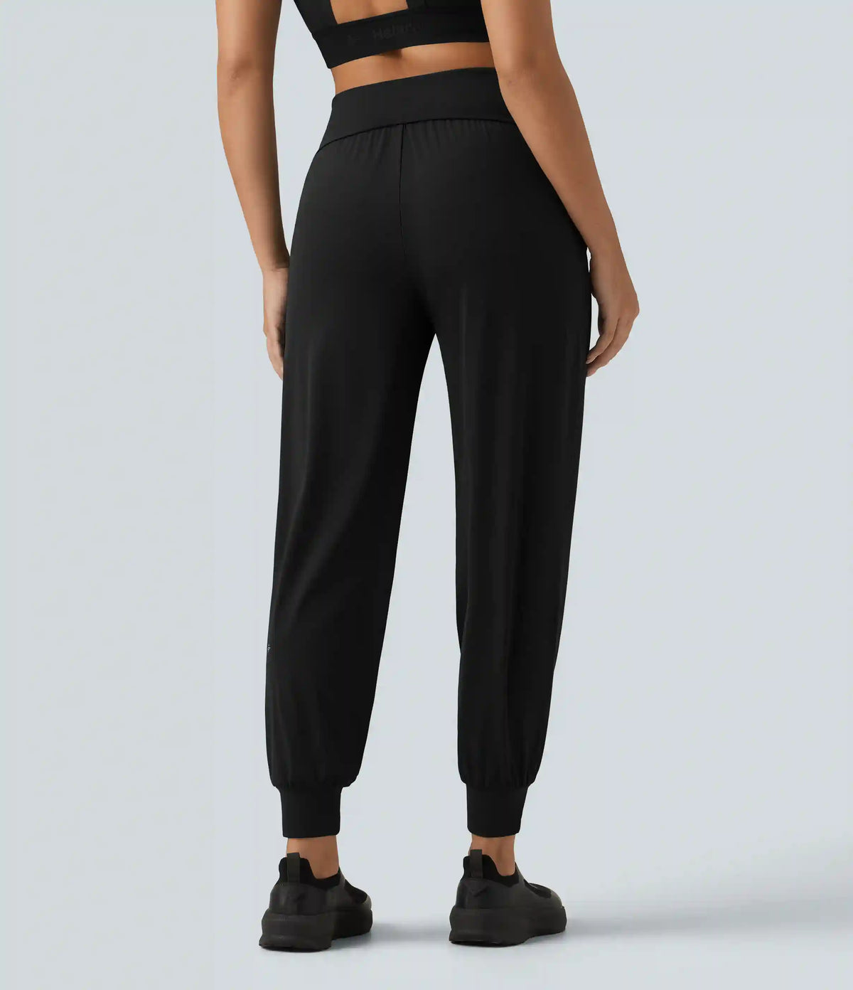 Mid Rise Running Joggers with Pockets