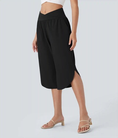 Breezeful™ High Waisted Crossover Pocket Quick Dry Capri Pants