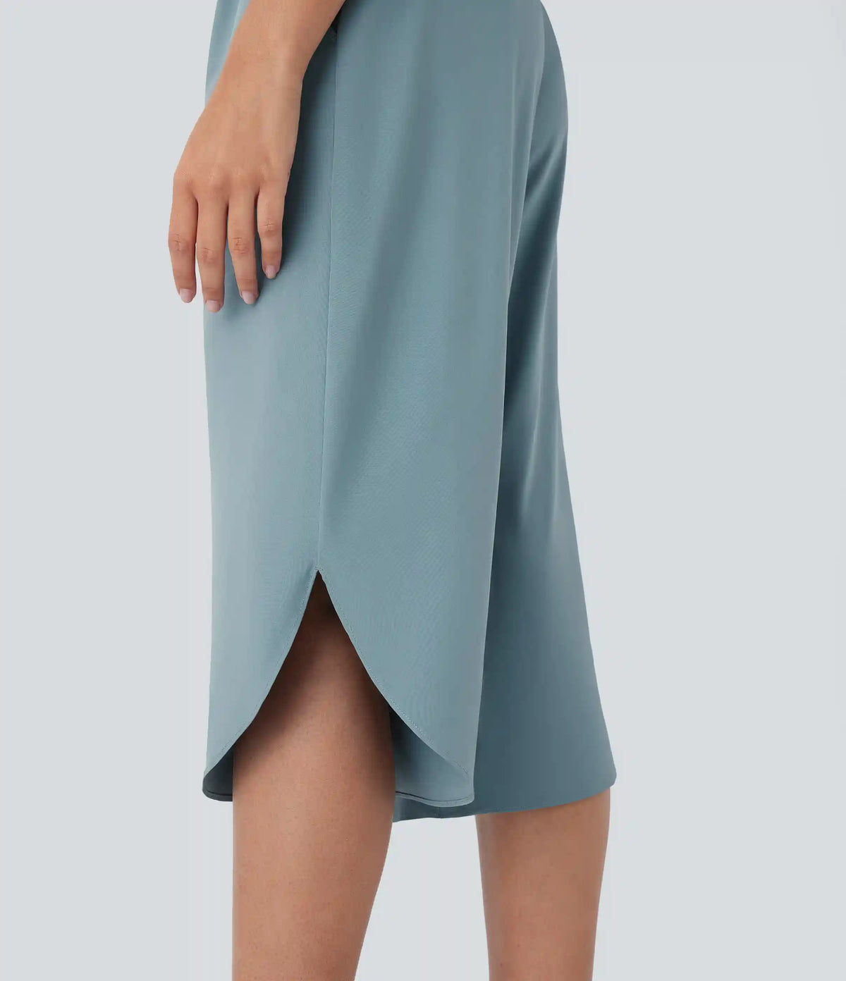 Breezeful™ High Waisted Crossover Pocket Quick Dry Capri Pants