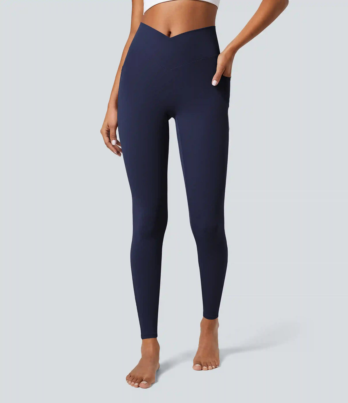 SoftlyZero™ Crossover Pocket Plain Leggings