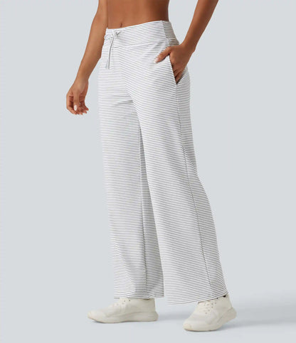 Mid Rise Stripe Straight Leg Yoga Pants with Pockets