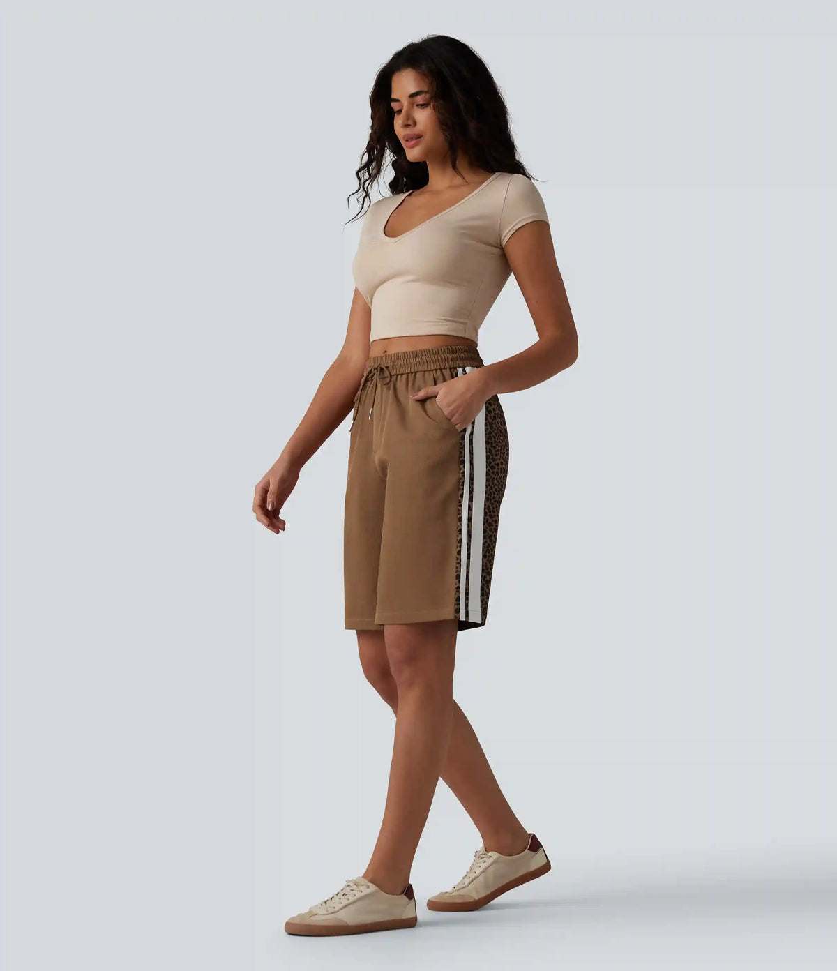 Mid Rise Drawstring Color Block Stripes Contrast Leopard Casual Baggy Bermuda Shorts 10'' with Pockets