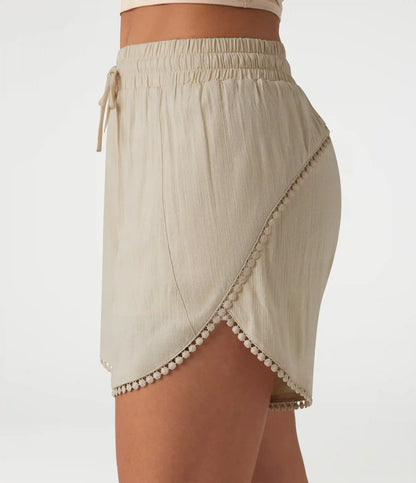 Mid Rise Drawstring Contrast Fringe Curved Hem 2-in-1 Casual Shorts