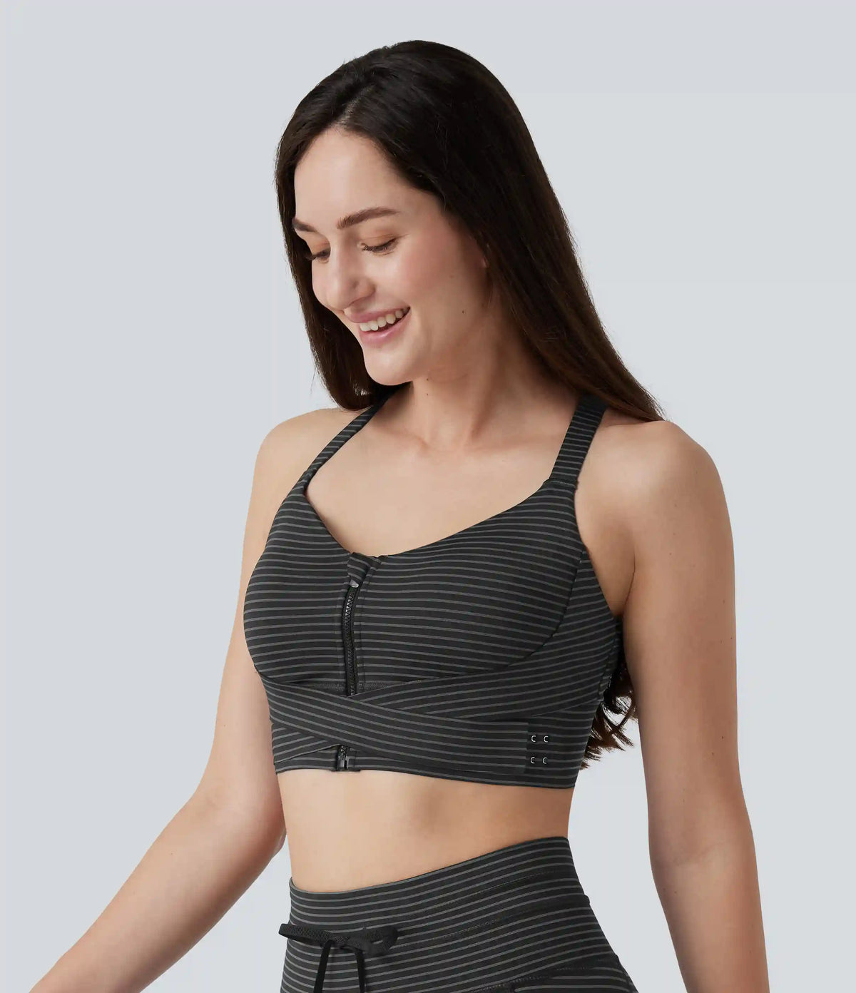 Medium Support Push Up Zipper Adjustable Built-in Bra Buckle Striped Running Sports Bra