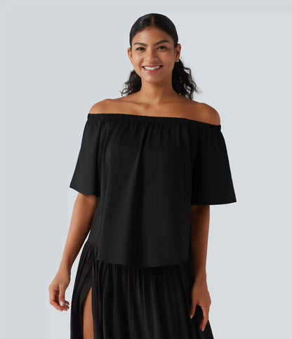 Off-shoulder Short Sleeve Split Curved Hem Built-in Bra Relaxed Casual T-Shirt