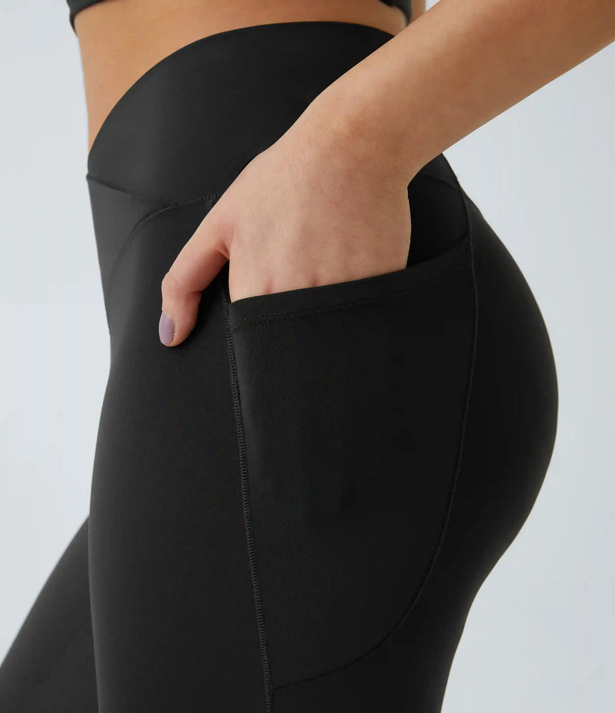Patitoff™ 2.0 Pet Hair Resistant High Waisted Crossover Side Pocket Yoga Leggings