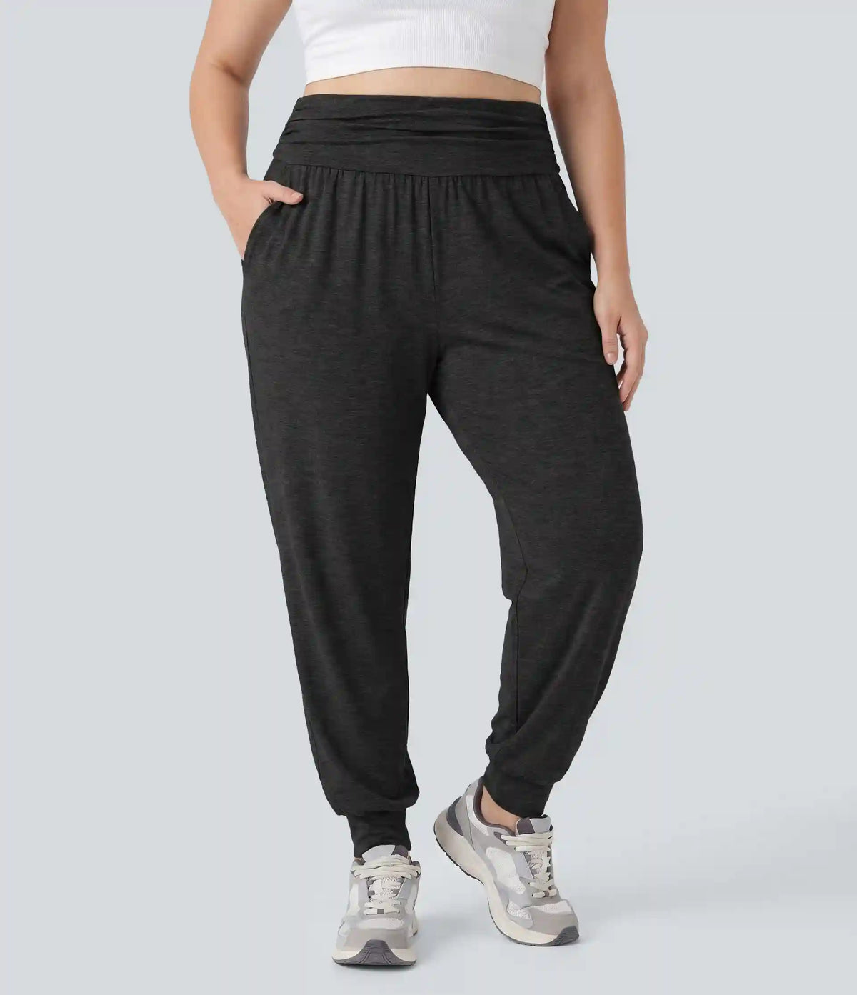 Plus Size High Waisted Ruched Heathered Yoga Joggers with Pockets