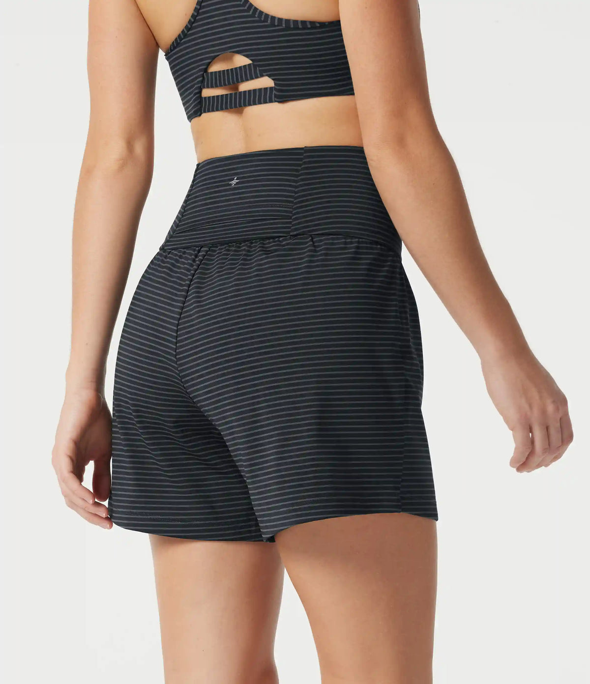 Super High Waisted 2-in-1 Stripe Yoga Shorts 5'' with Pockets