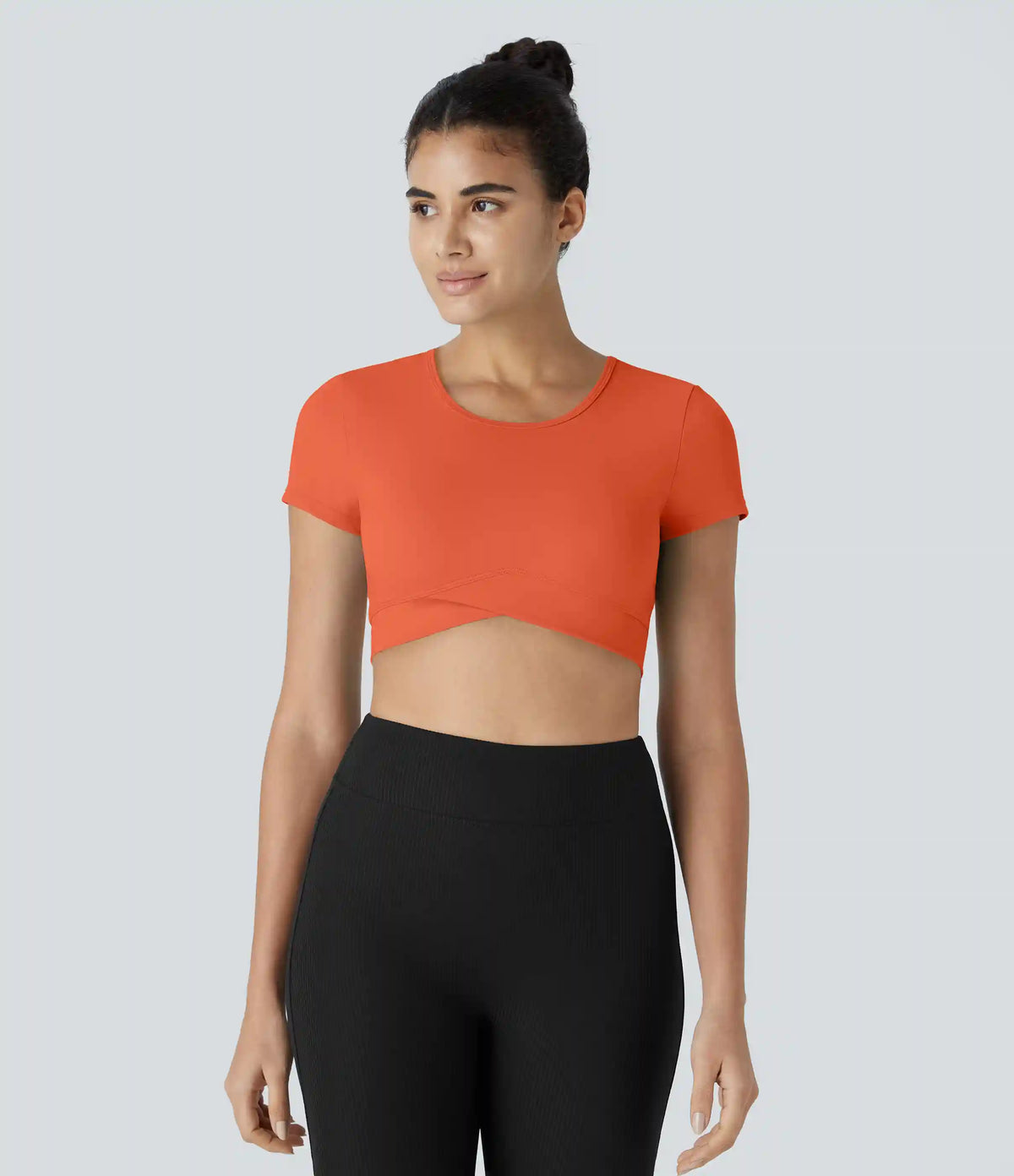 SoftlyZero™ Plush Crossover Hem Cropped Sports Top