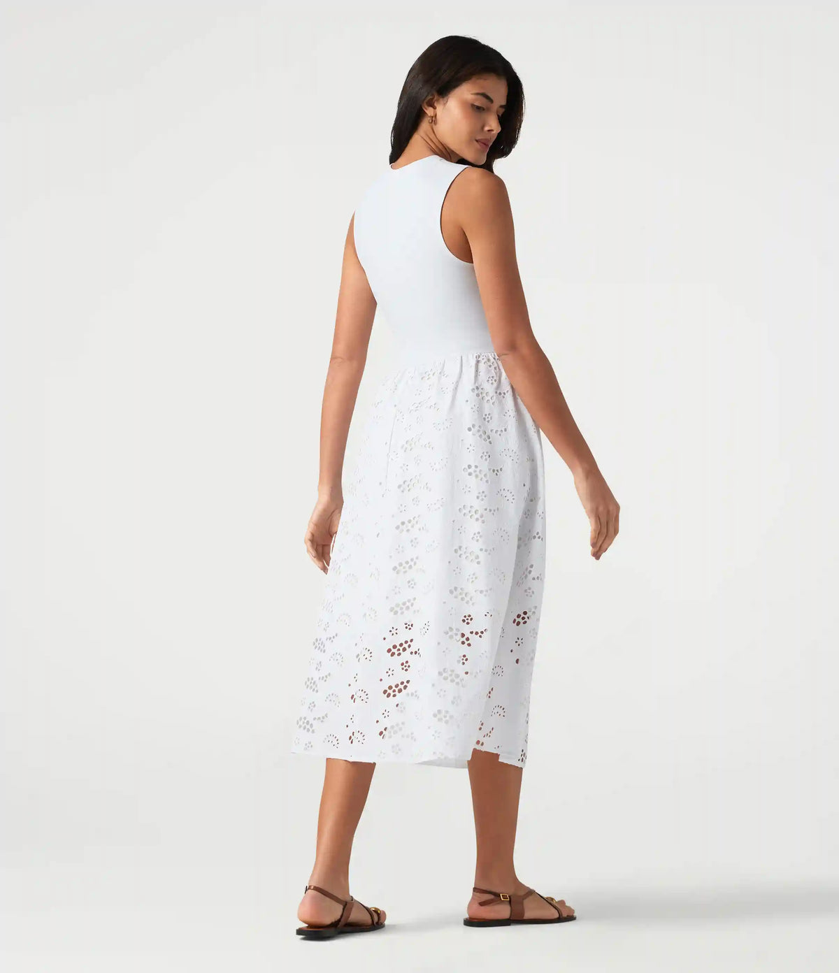 Round Neck Sleeveless Midi Embroidery Eyelet Resort Dress with Pockets
