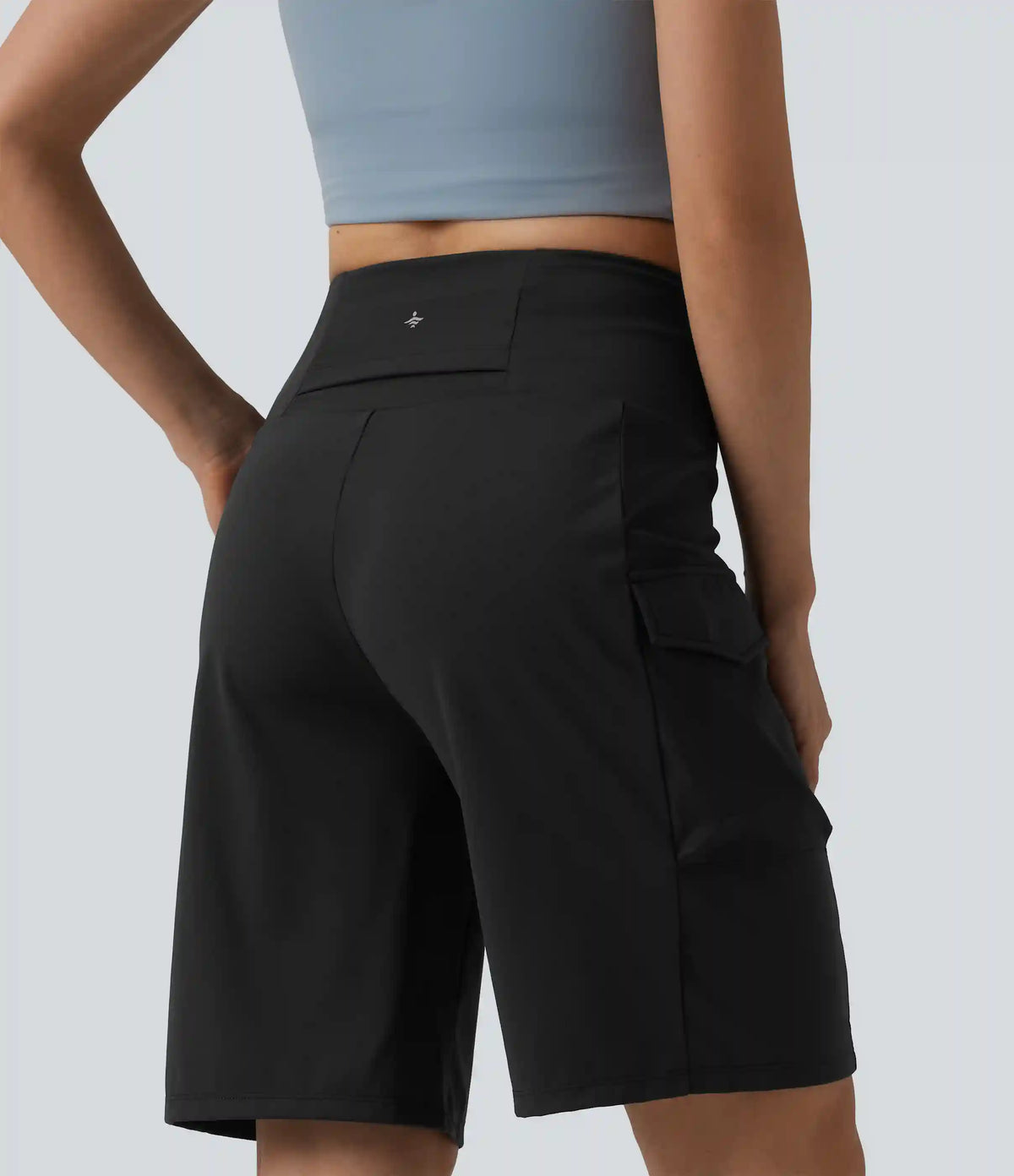 Mid Rise Cargo Yoga Baggy Shorts with Pockets