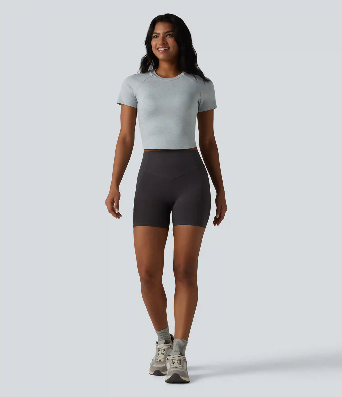 Round Neck Short Sleeve Built-in Bra Yoga Sports Top