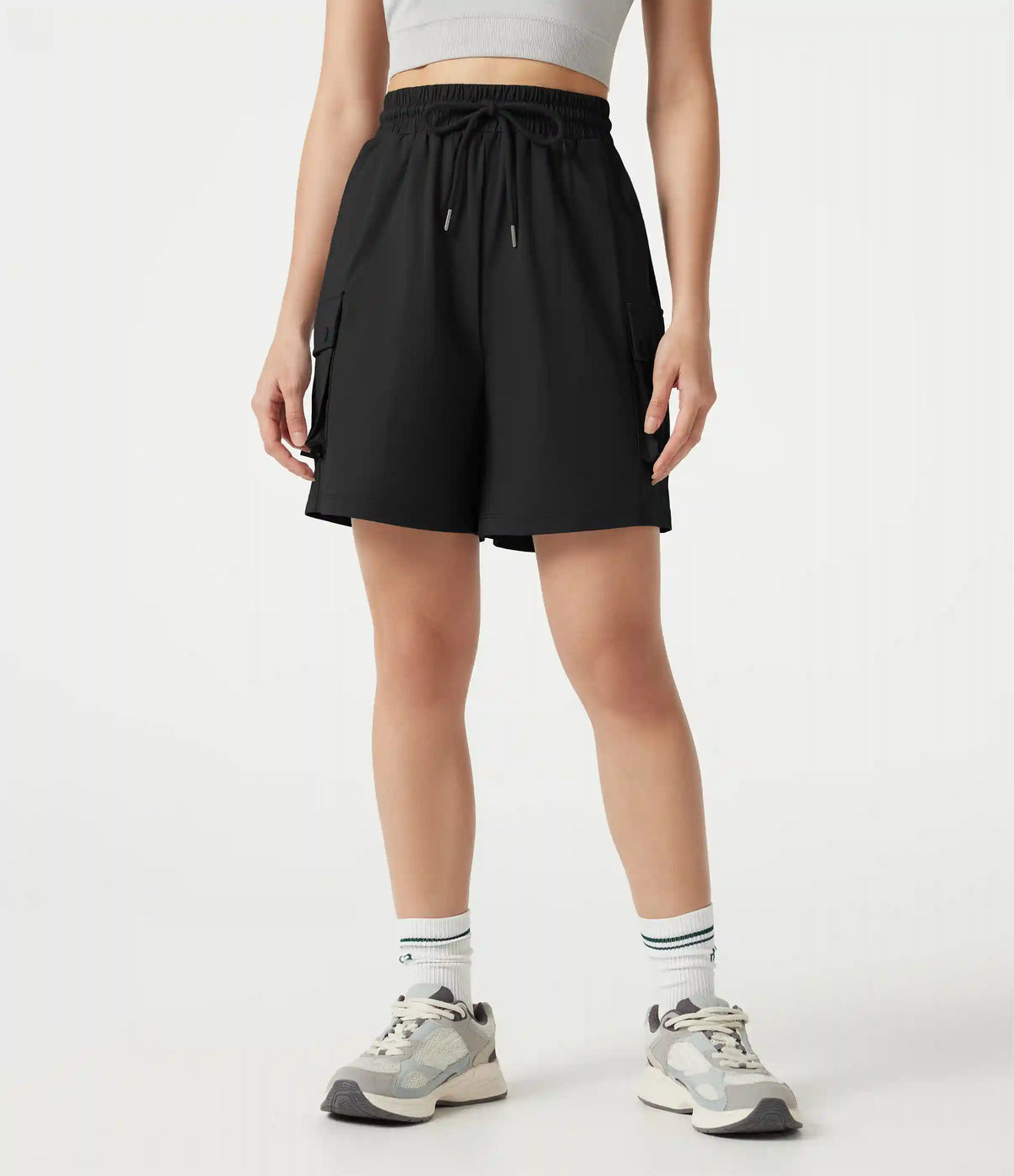 High-waisted Drawstring Workout Cargo Bermuda Shorts with Pockets