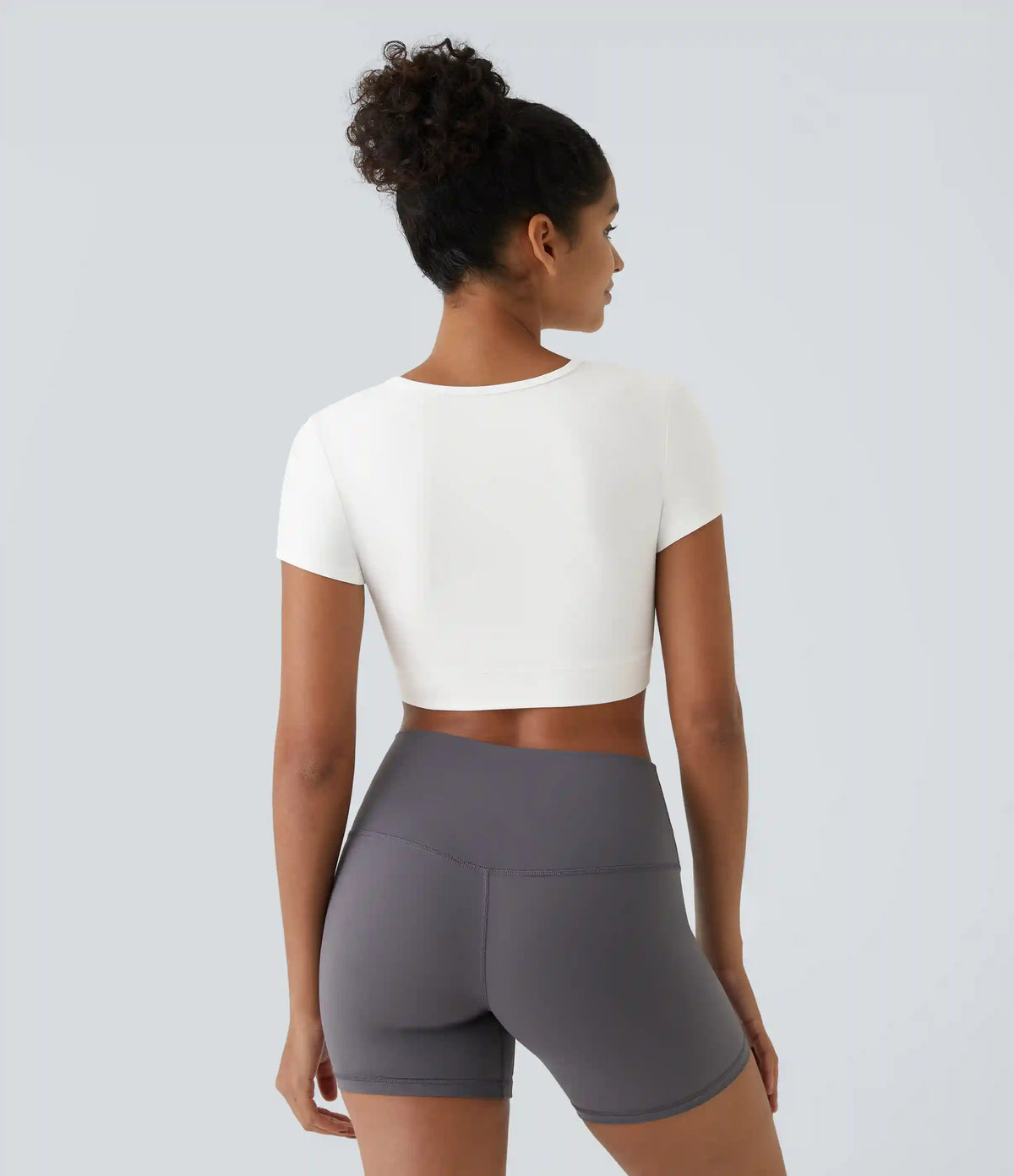 SoftlyZero™ Plush Crossover Hem Cropped Sports Top