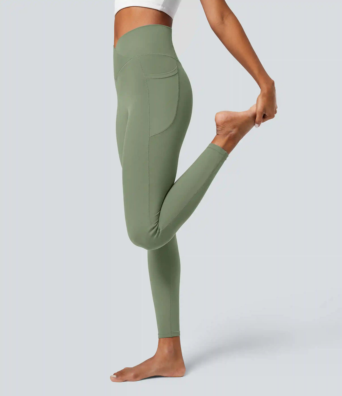 SoftlyZero™ Crossover Pocket Plain Leggings