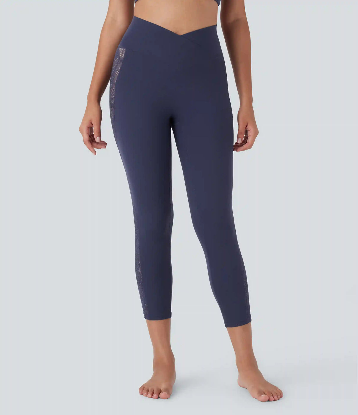 SoftlyZero™ High Waisted Crossover Contrast Lace Capri Yoga Leggings