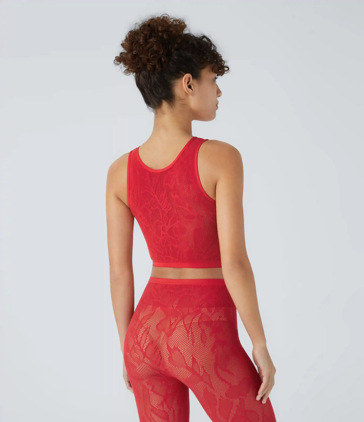 OneForm Seamless Flow Cut Out Cropped Casual Tank Top