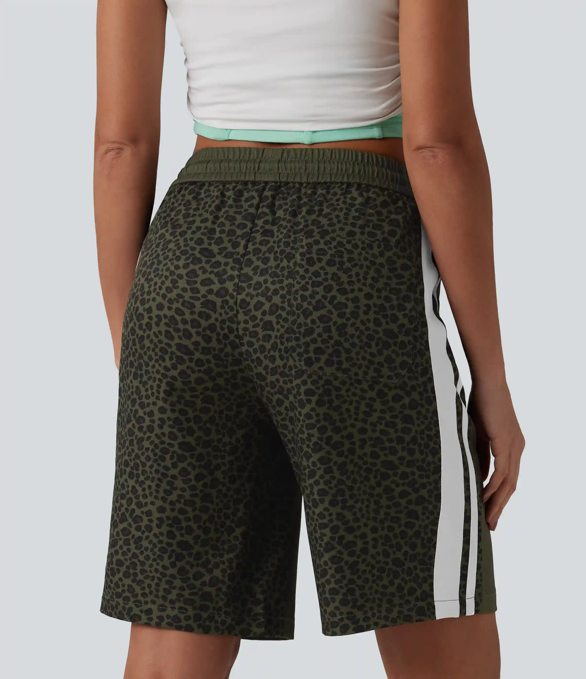 Mid Rise Drawstring Color Block Stripes Contrast Leopard Casual Baggy Bermuda Shorts 10'' with Pockets