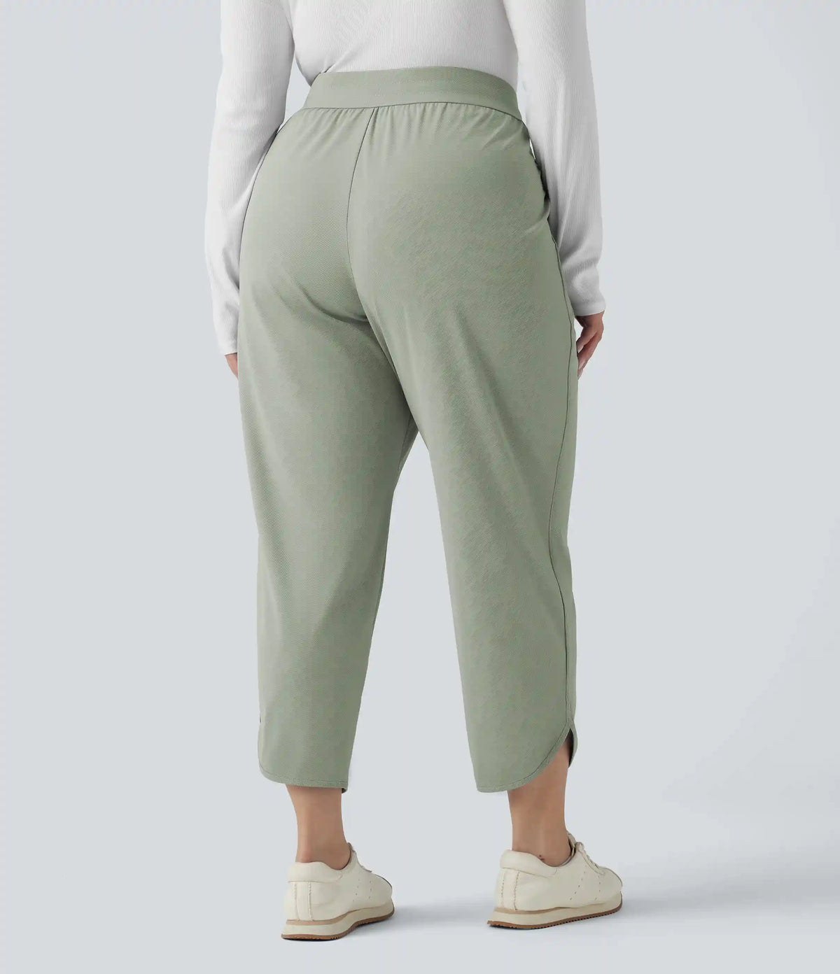 Plus Size Mid Rise Drawstring Curved Hem Quick Dry Golf Tapered Pants with Pockets-UPF40+