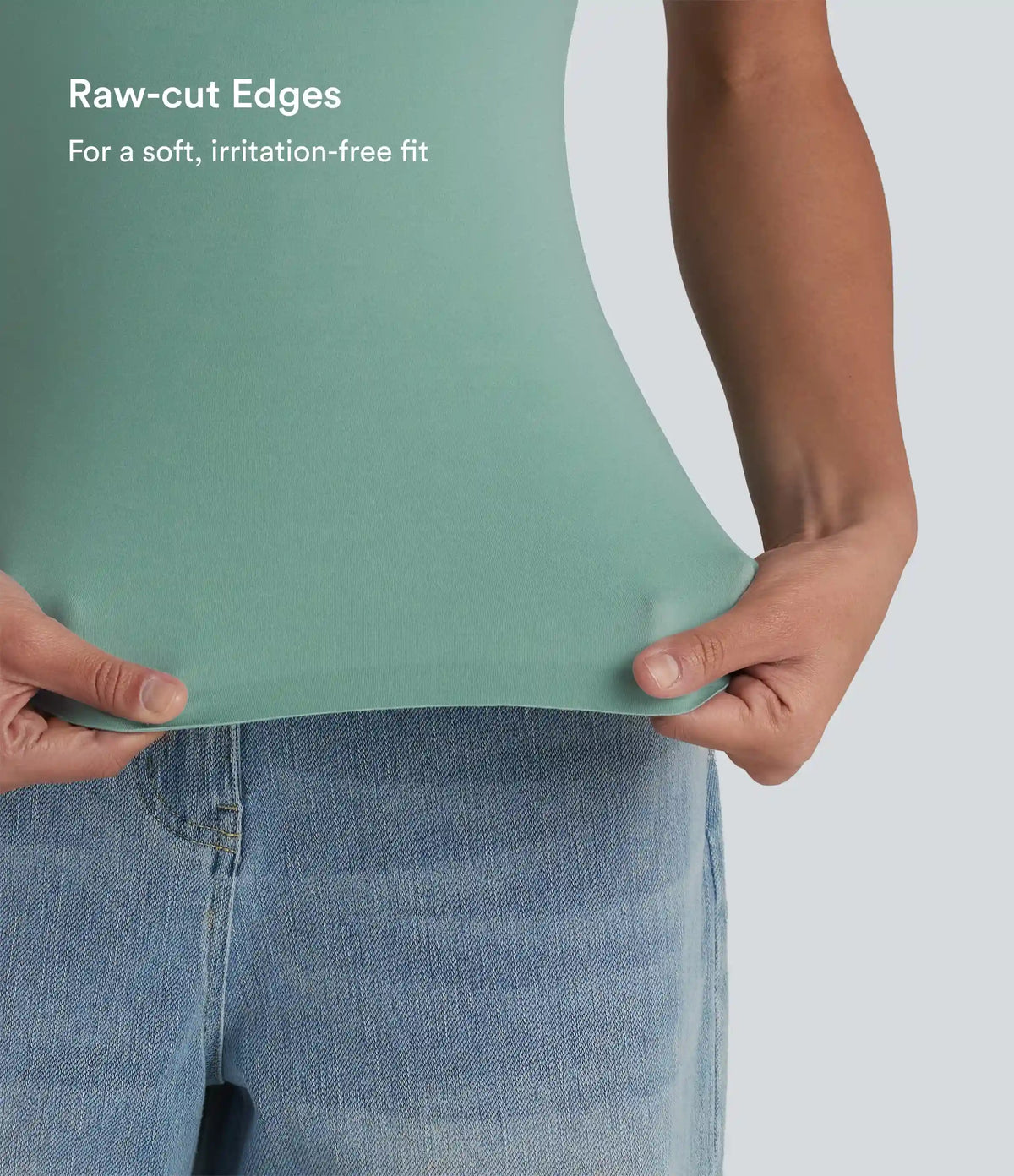 Scoop Neck Short Sleeve Built-in Bra Casual T-Shirt B-E Cups