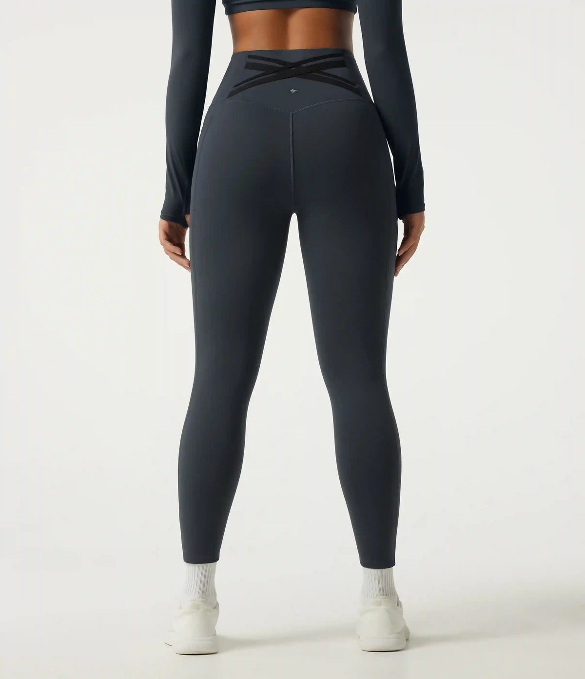Halara Ultrasculpt™ Extra Heat High Waisted Tummy Control Crossover Back Fleece Running Leggings with Pockets