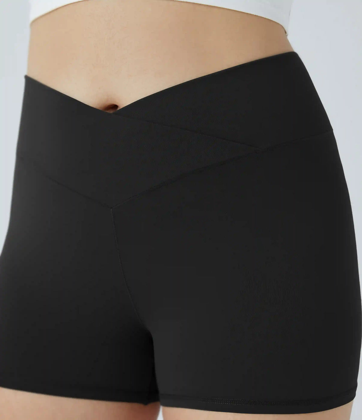 SoftlyZero™ High Waisted Crossover Plain Yoga Plus Size Biker Shorts 3''