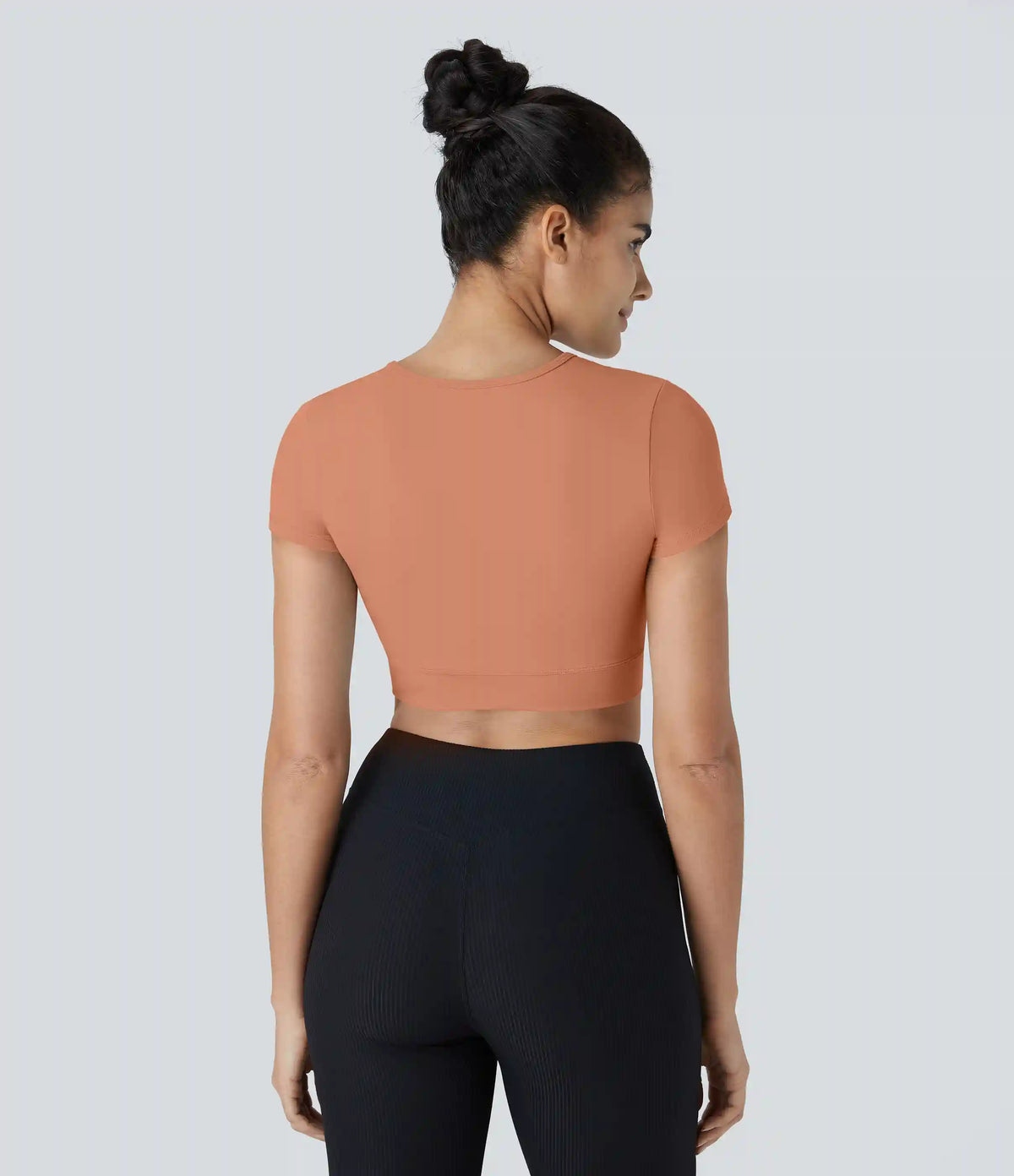 SoftlyZero™ Plush Crossover Hem Cropped Sports Top