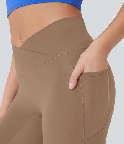 SoftlyZero™ High Waisted Crossover Pocket Capri Yoga Leggings