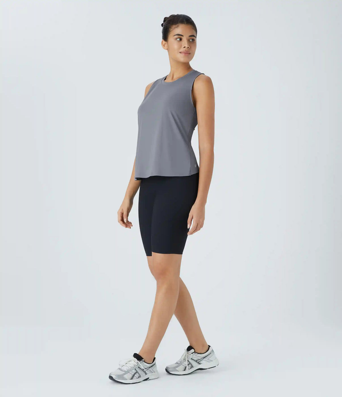 Cut Out Crossover Hem Solid Yoga Tank Top