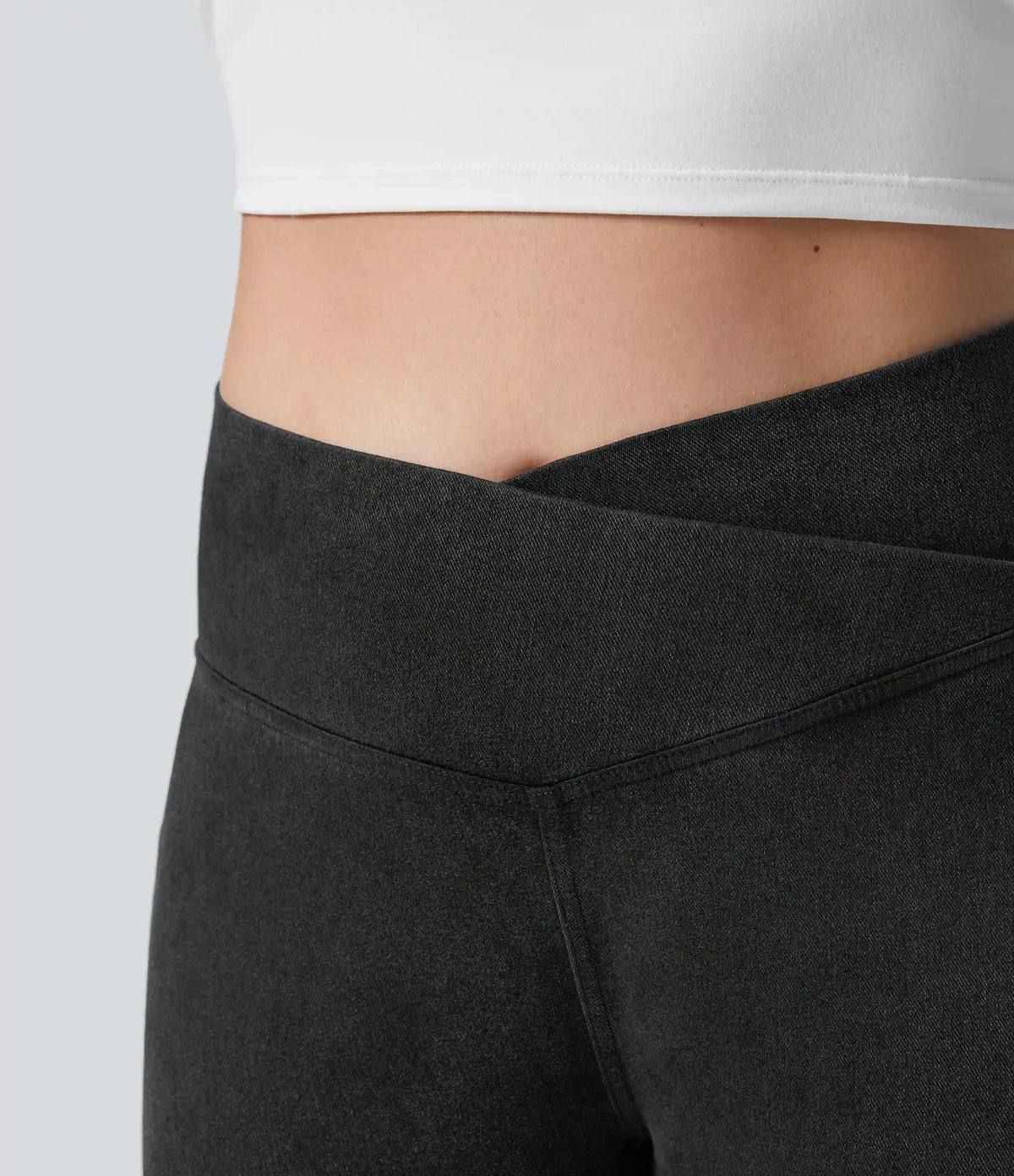 Halara Flex™ Crossover Pocket Washed Denim Work Plus Size Leggings