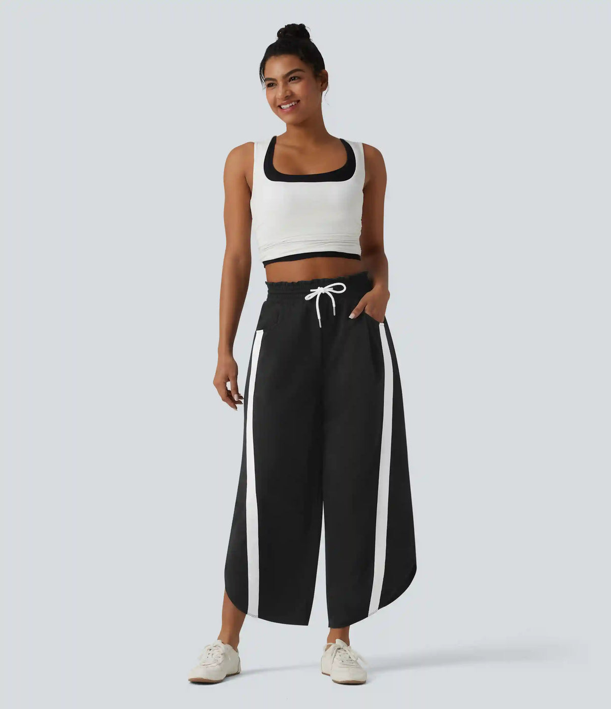 High Waisted Drawstring Curved Hem Color Block Casual Wide Leg Sweatpants with Pockets
