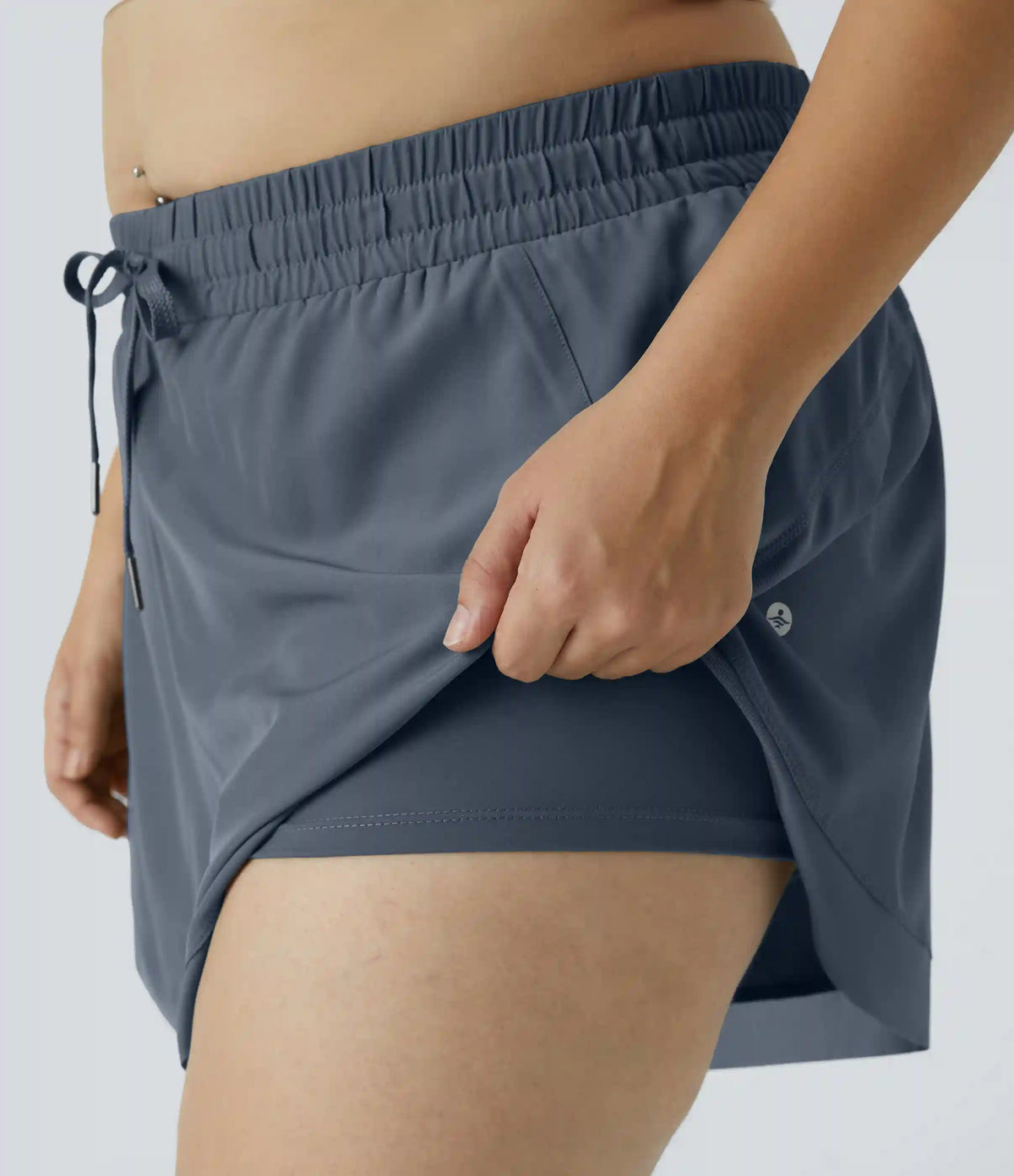 Drawstring Contrast Mesh 2-in-1 Plus Size Shorts 4"