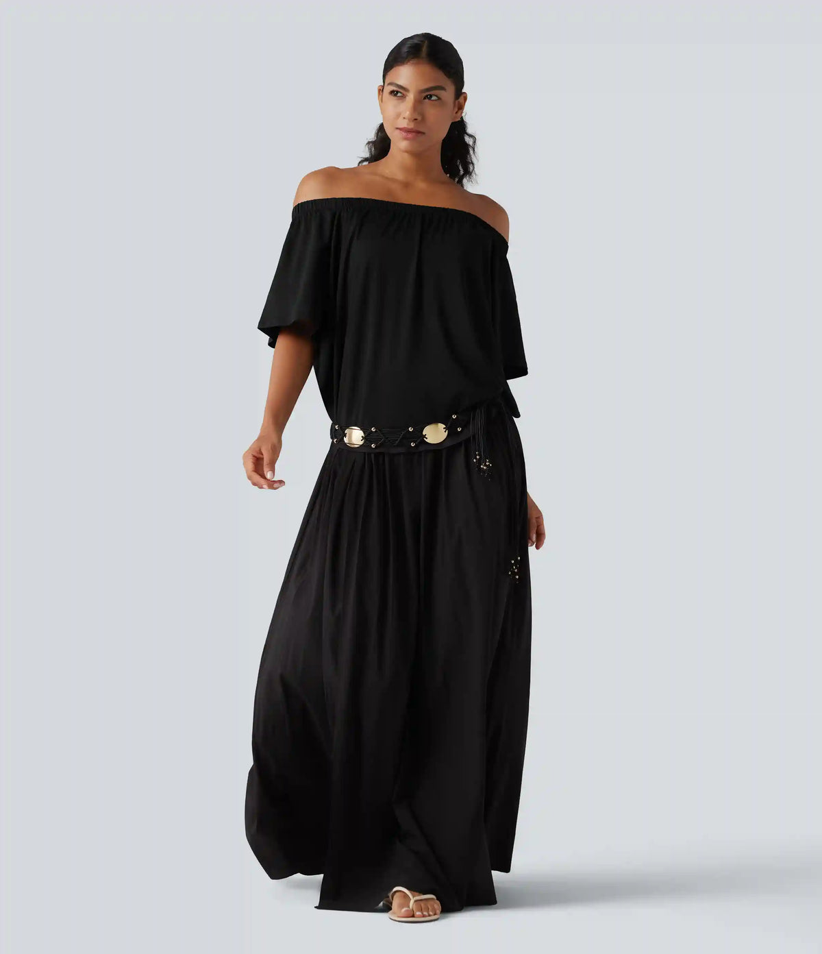 Off-shoulder Short Sleeve Split Curved Hem Built-in Bra Relaxed Casual T-Shirt