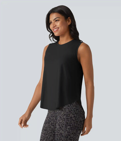 Round Neck Curved Hem Cool Touch Workout Tank Top-UPF50+